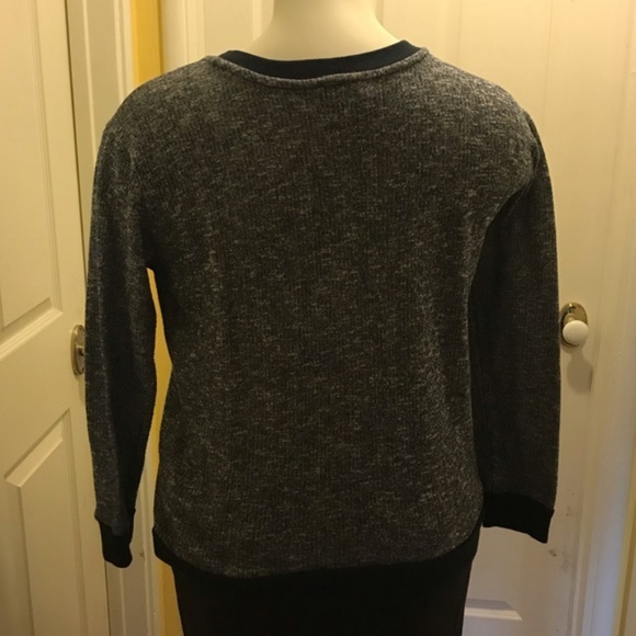 SOLD Forever 21 Plus 2x Blue & Navy Thermal Shirt - Picture 4 of 6